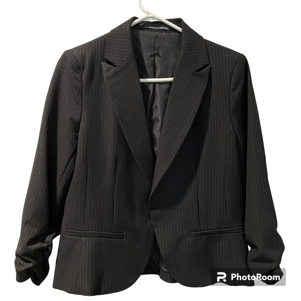 Amanda and Chelsea Black Stripe Blazer 10 Like New Pushed Up Sleeves Hook Eye